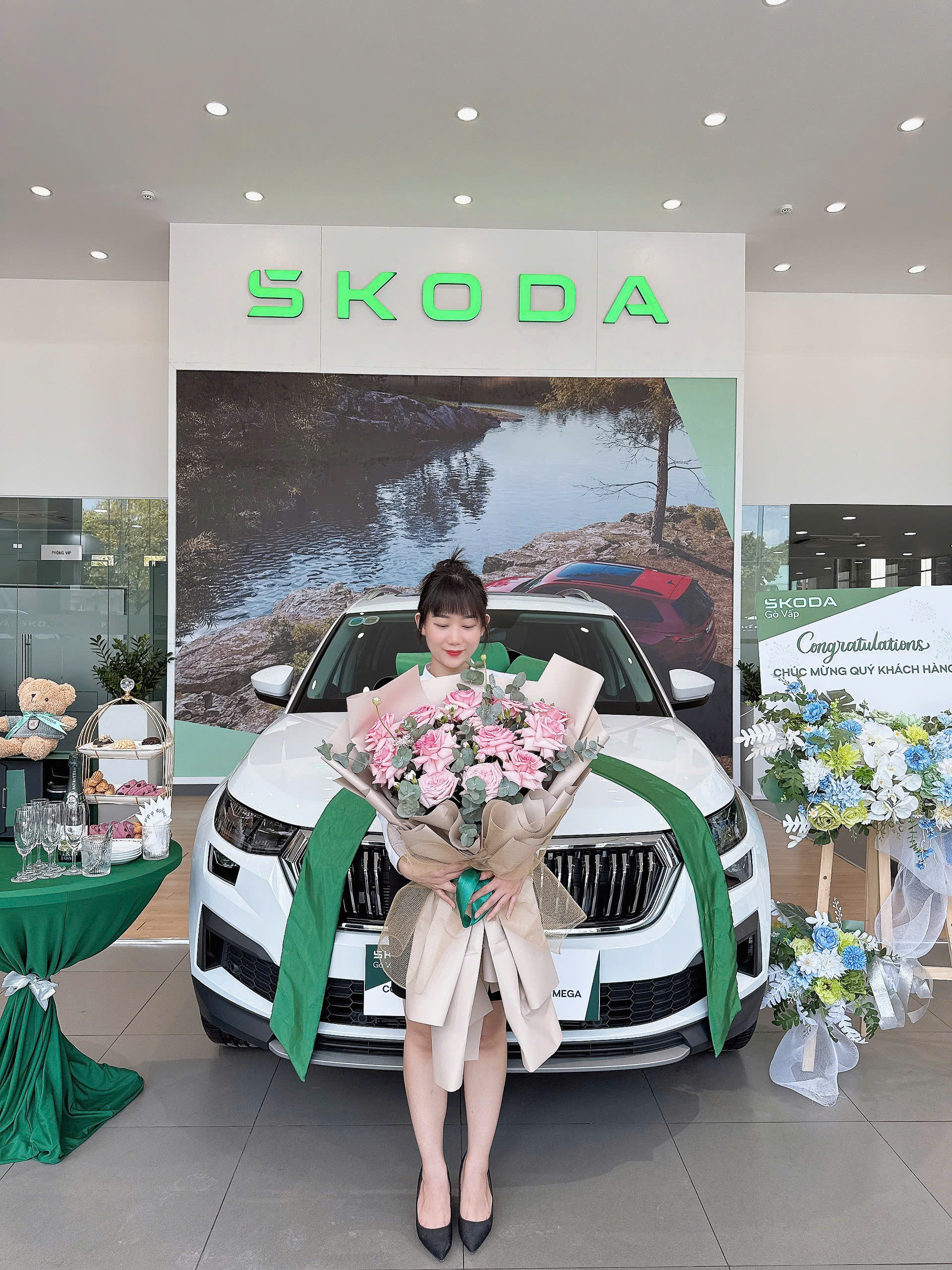z6405218483222 0d0e1bee180e64a7e80c5d53fd4c5213 Bàn Giao Xe Skoda Mới – Chuyến Hành Trình Đầy Ý Nghĩa Cùng Skoda!